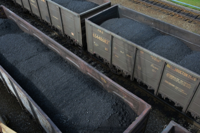 Кабмин продлил поддержку угольных компаний для стабилизации отрасли