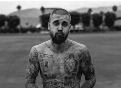 &quot;Эта боль сводит с ума&quot;: Джастин Бибер откровенно о травме